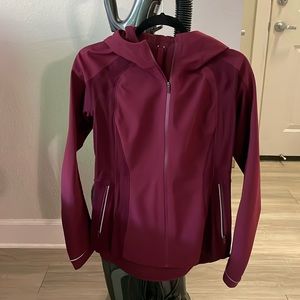 Lululemon Cross Chill Jacket